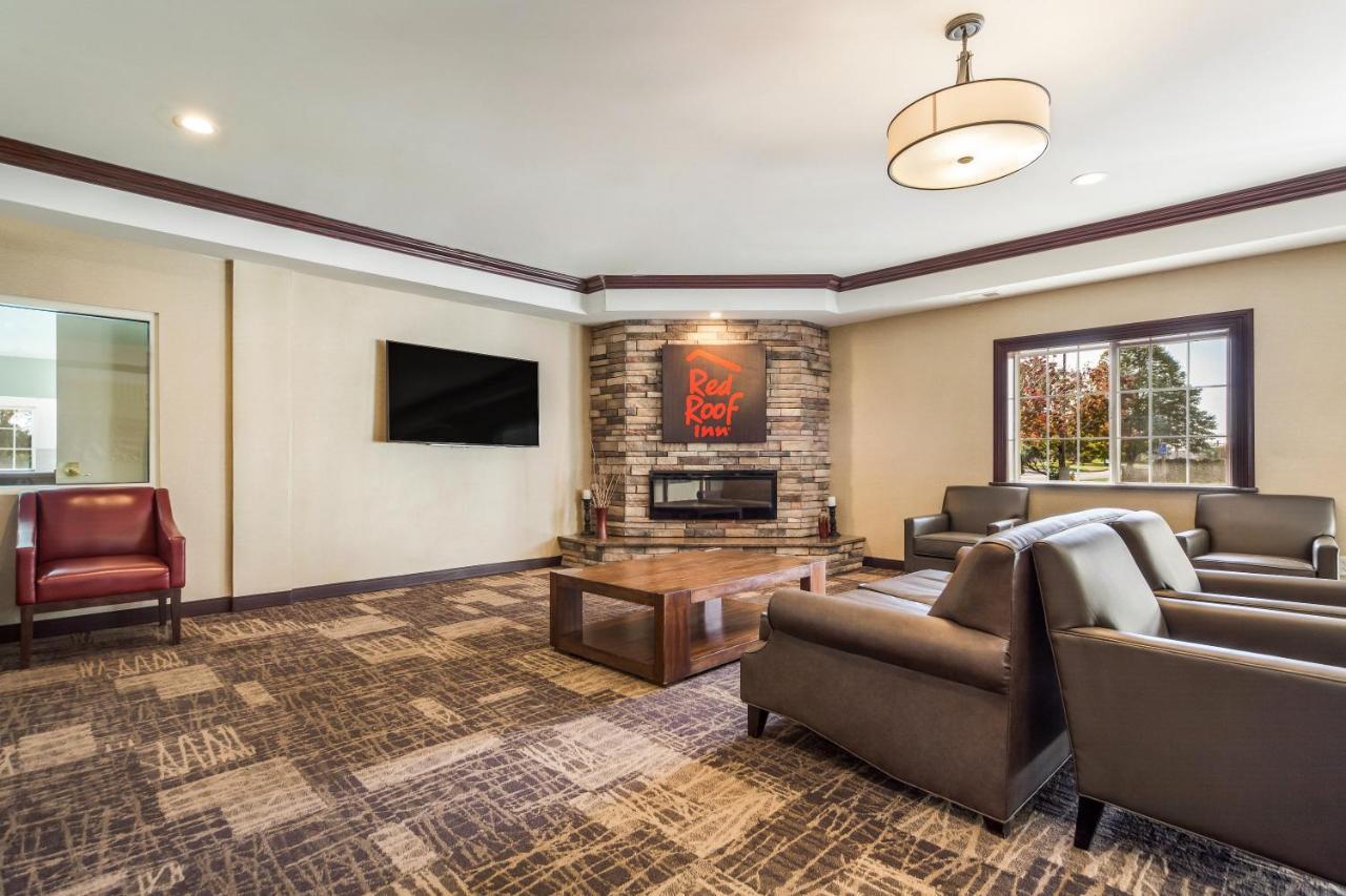 Red Roof Inn & Suites Omaha - Council Bluffs Dış mekan fotoğraf