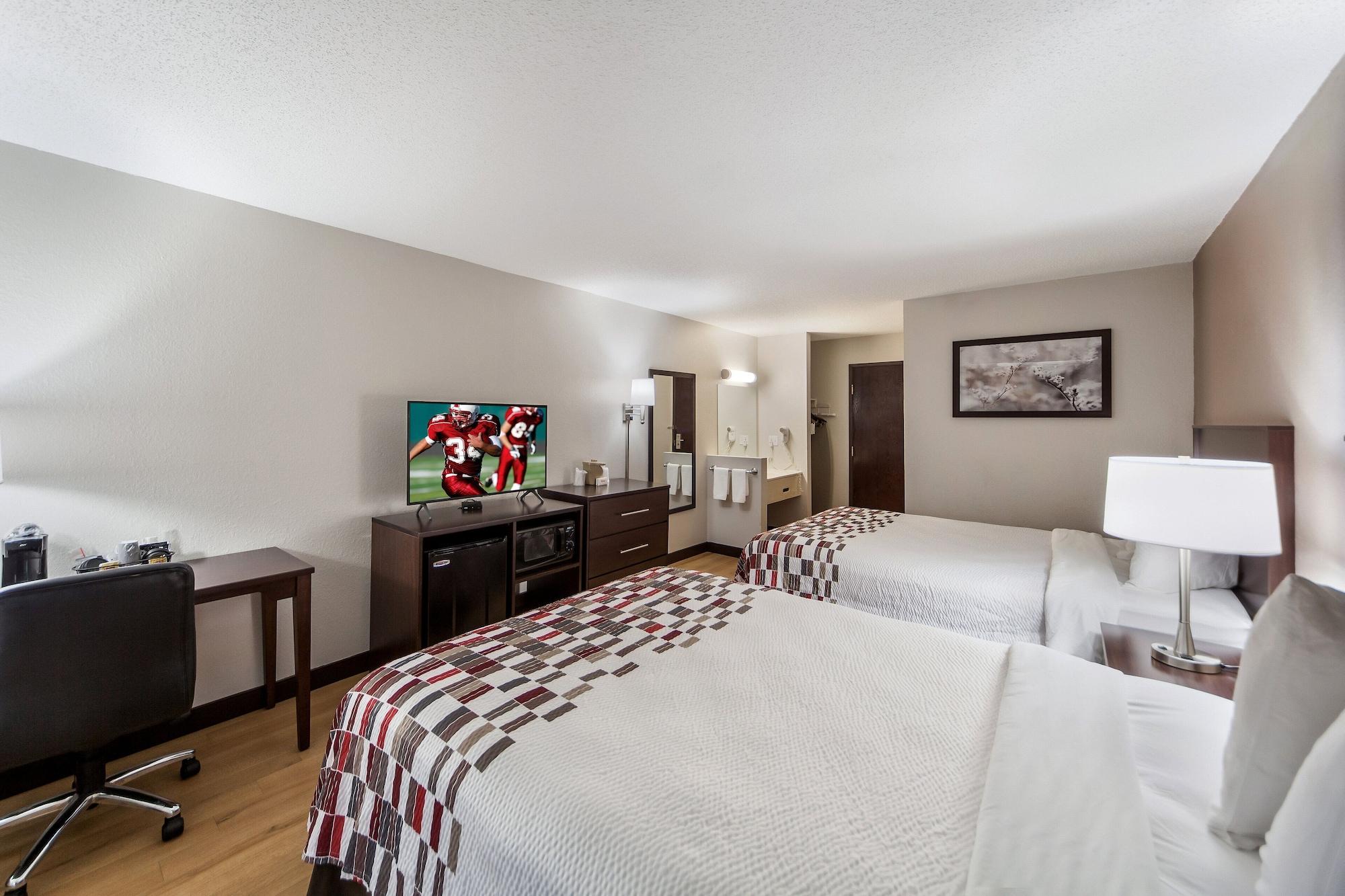 Red Roof Inn & Suites Omaha - Council Bluffs Dış mekan fotoğraf