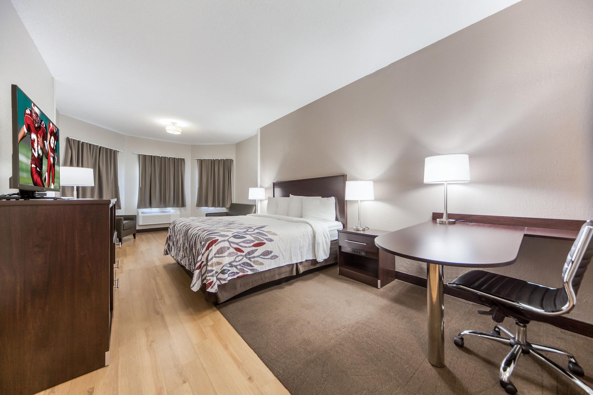 Red Roof Inn & Suites Omaha - Council Bluffs Dış mekan fotoğraf