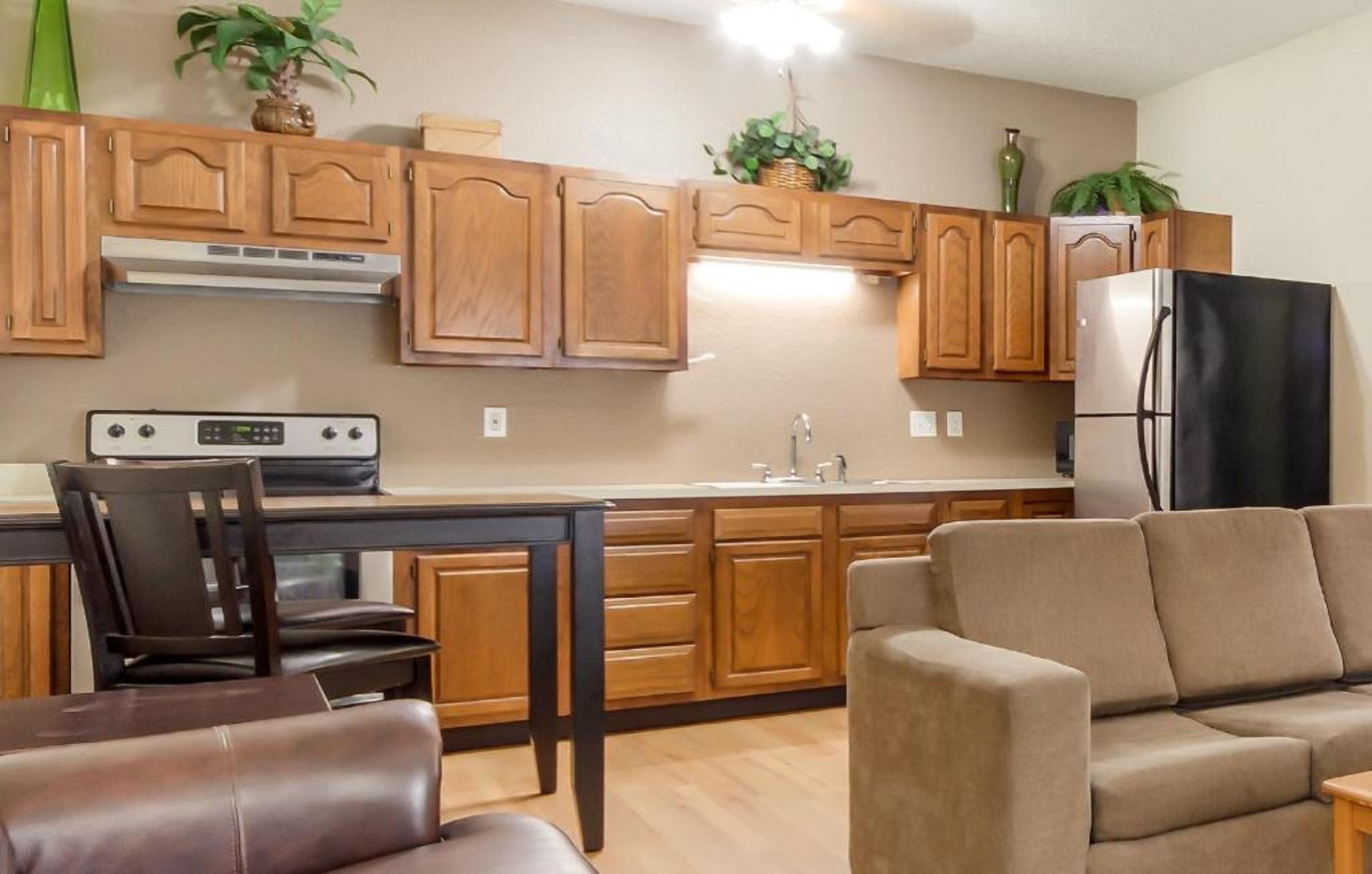 Red Roof Inn & Suites Omaha - Council Bluffs Dış mekan fotoğraf