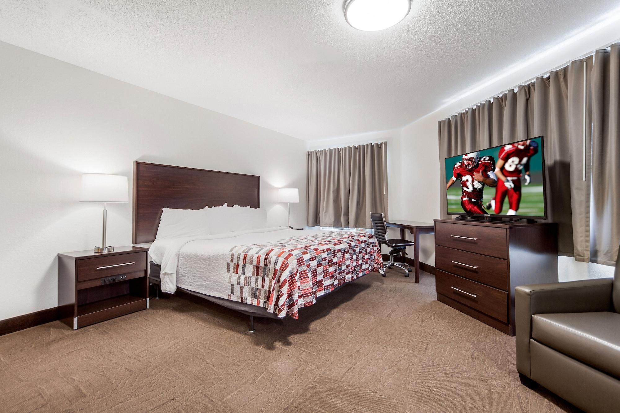 Red Roof Inn & Suites Omaha - Council Bluffs Dış mekan fotoğraf
